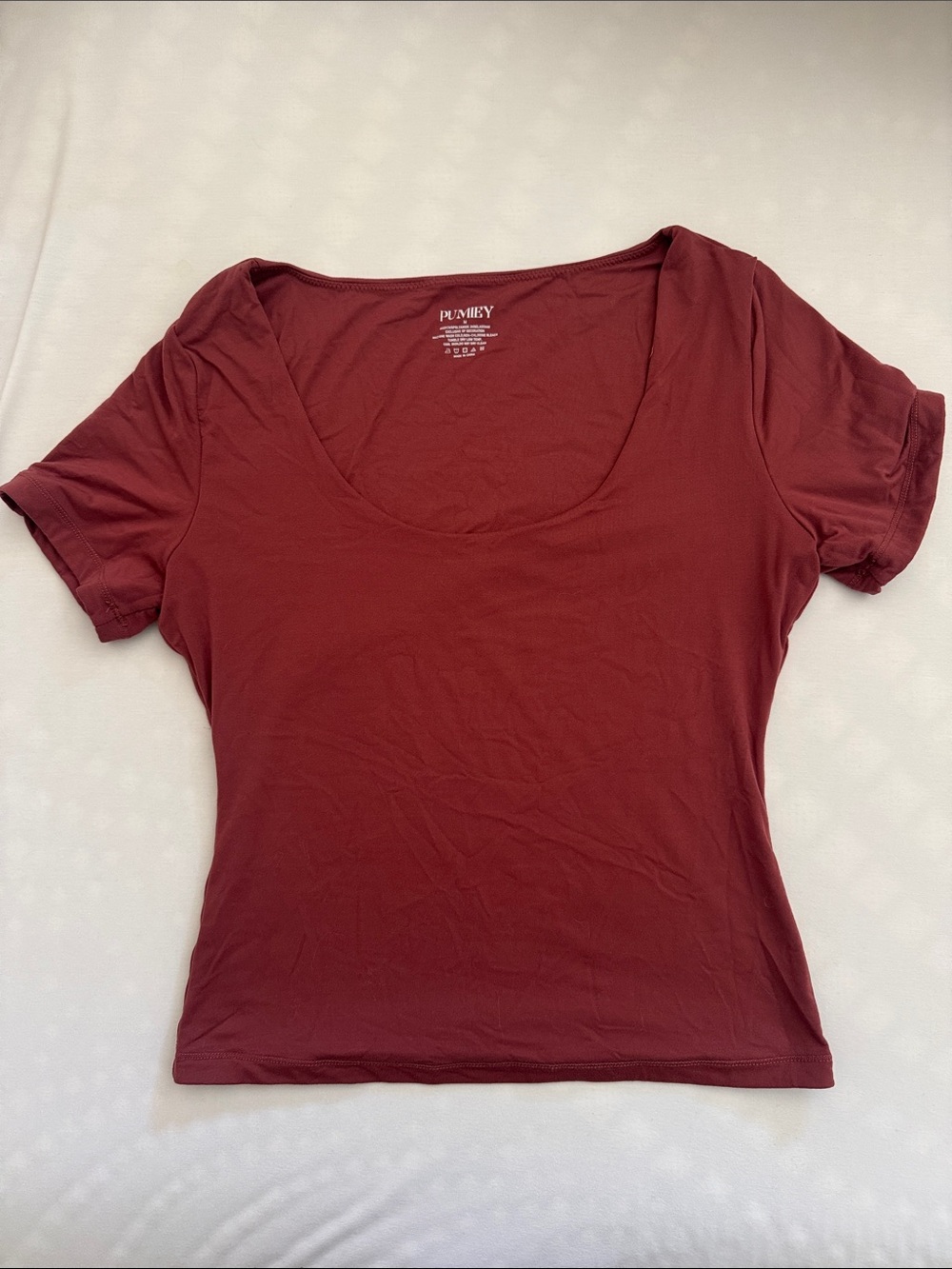 Scoop Neck Short Sleeve Tee in Wine by Purney